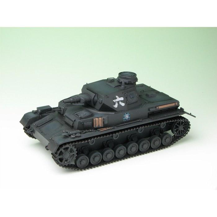 Platz 1/35 Girls und Panzer IV Tank D-Type Anglerfish Team Model Kit