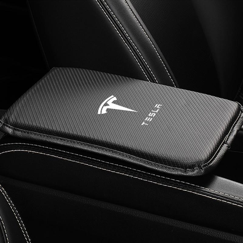 Коврики в подлокотник автомобиля Кожаные накладки на центральную консоль Аксессуары для Tesla Model 3 Model X S 2016-2020 Наклейки TM3 TMX TMS Наклейка