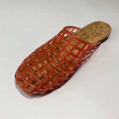 Полые тапочки с плоским дном, женские летние модные тапочки с сумкой на голову, повседневная одежда для мам среднего возраста, украшенные кристаллами