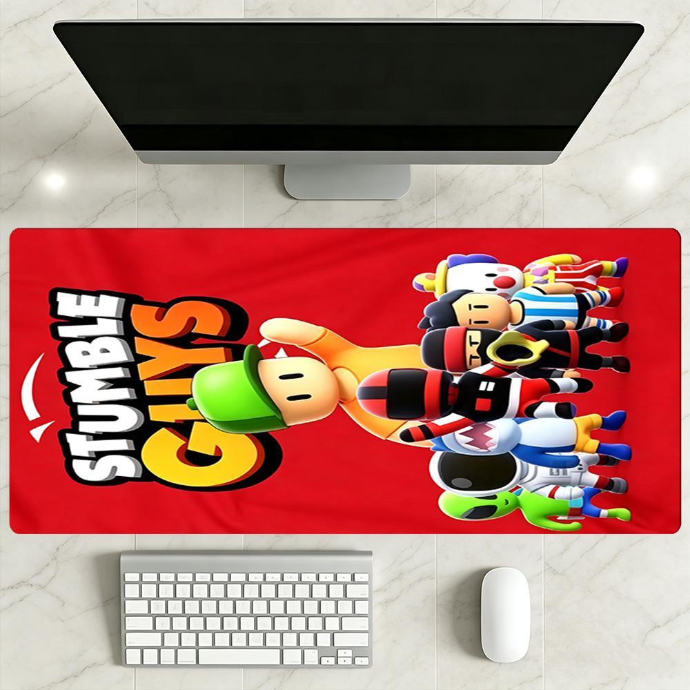 Stumble Guys Large Mouse Pad Keyboard Mat Ultra-Long Desk Mat Non-Slip Rubber Base Suitable for Office Gaming PC Laptop