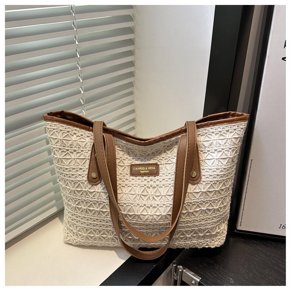 Свежий темперамент Модный дизайн Океаническая цветовая блокировка Соломенная текстура Сумка на одно плечо подмышку Женская