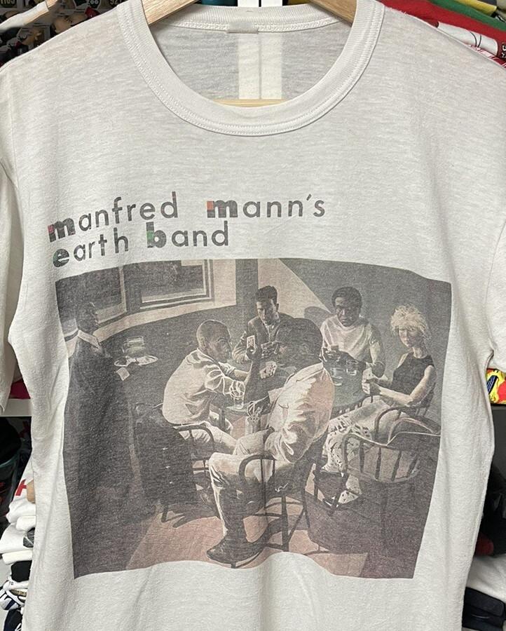 Manfred mann earth band criminal tango Gift For Fans TShirt EG356 Unisex T-Shirt