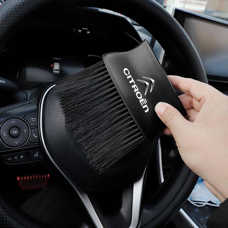 PJHC7 Car Interior Sweeping Dust Soft Brush Cleaning Tool Valve Cap For Citroen C4 C3 C5 C1 C6 C2 C5X e-C4 X e-C3 C-Elysee Berlingo