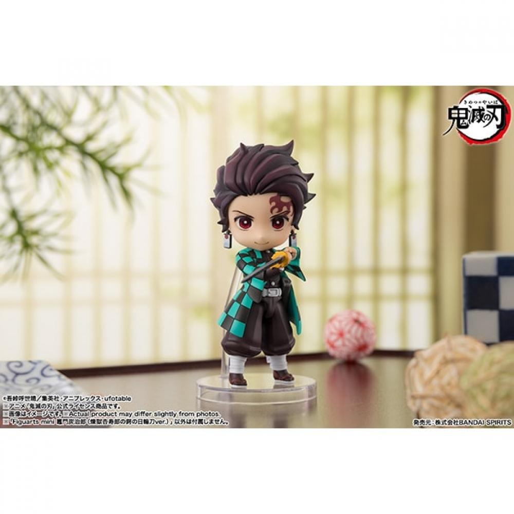 Bandai SpiritS FiguartS Mini Клинок Демонов Танджиро Камадо Ренгоку S Клинок Меч Ничирин Версия.