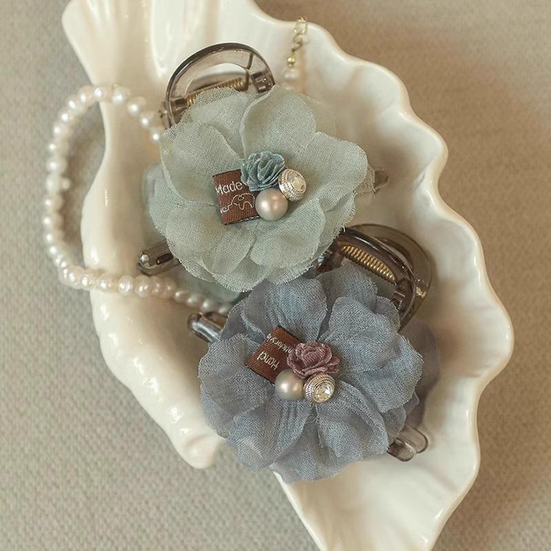 Summer Pearl Flower Women's Hair Claw Clip - Cute Korean Shark Hairpin for Back of Head, Large Size