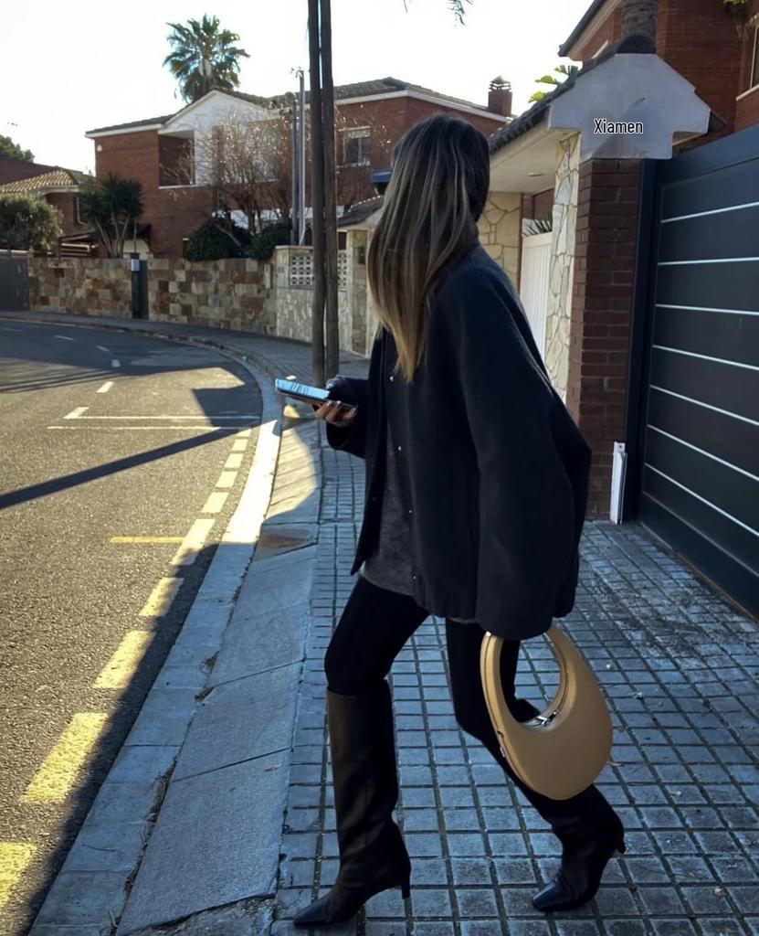 Женское осенне-зимнее однотонное пальто с воротником-стойкой и длинными рукавами, с двумя большими накладными карманами