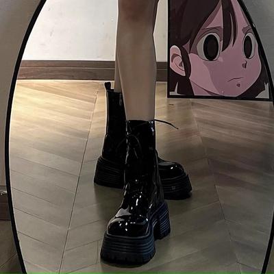 Маленькие супервысокие каблуки короткие ботинки женские осень 2025 новые на толстой подошве увеличивающие рост эластичные ботинки Узкие ботинки рыцаря Ботинки Мартин