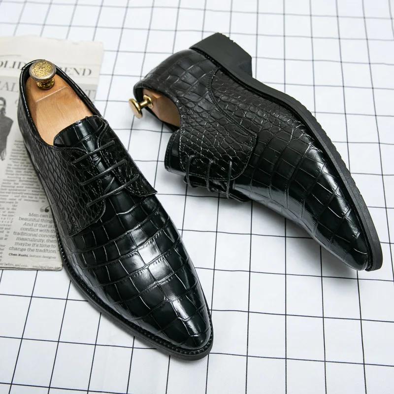 High Quality Low Heeled Lace Up Brown Chelsea Mens Boots Business Leather Men Designer 2025 Casual Pointed Cowboy Boots