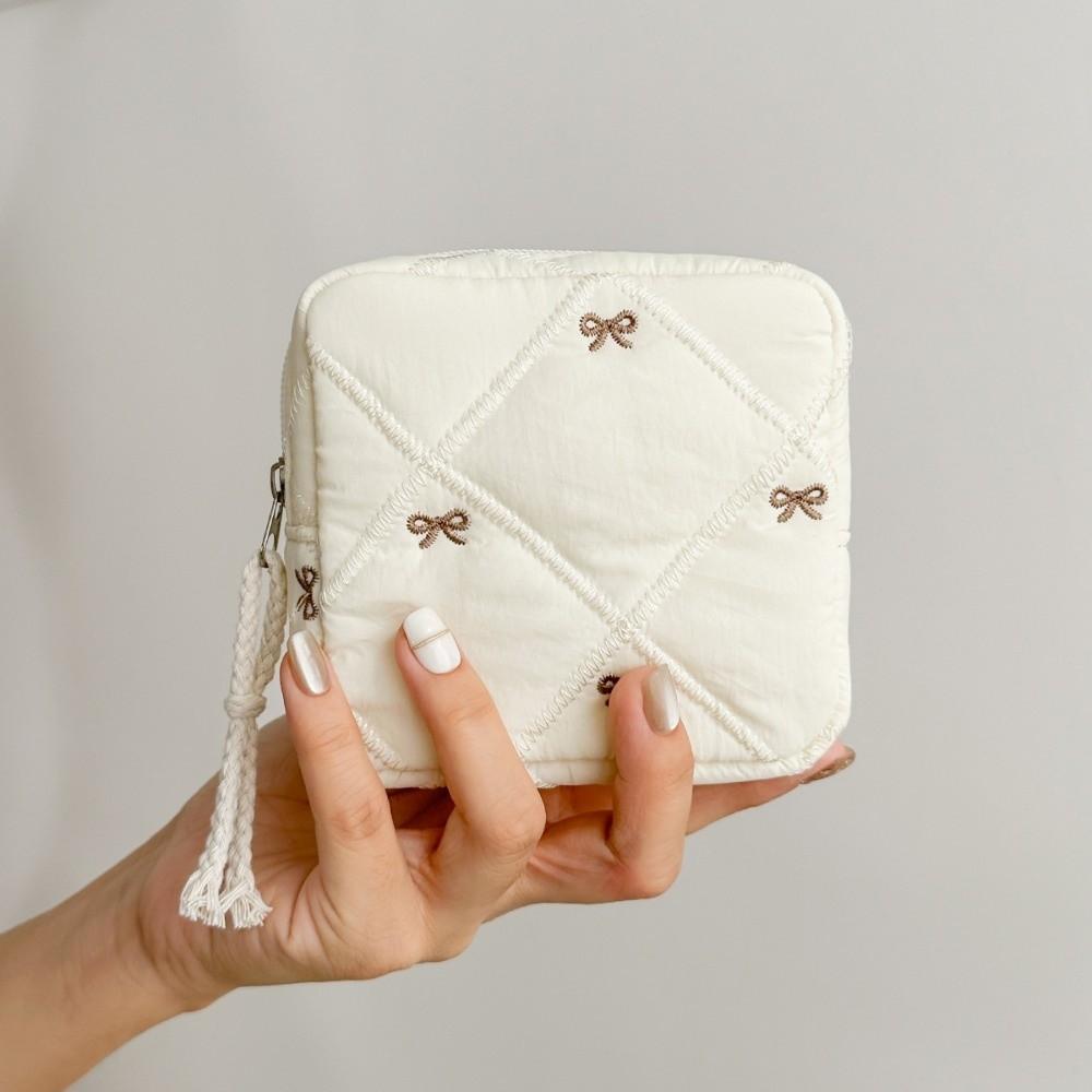 Quilted Toiletry Bag Multi-functional Sanitary Napkin Storage Bag Coquette Bow Cosmetic Bag  Trave