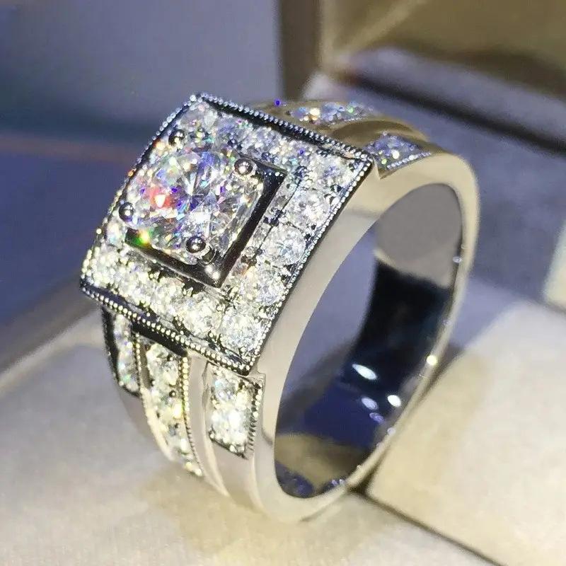 Tide Brand Design Ring, Shining Light Luxury High-End Ring, Niche Internet Celebrity Jewelry