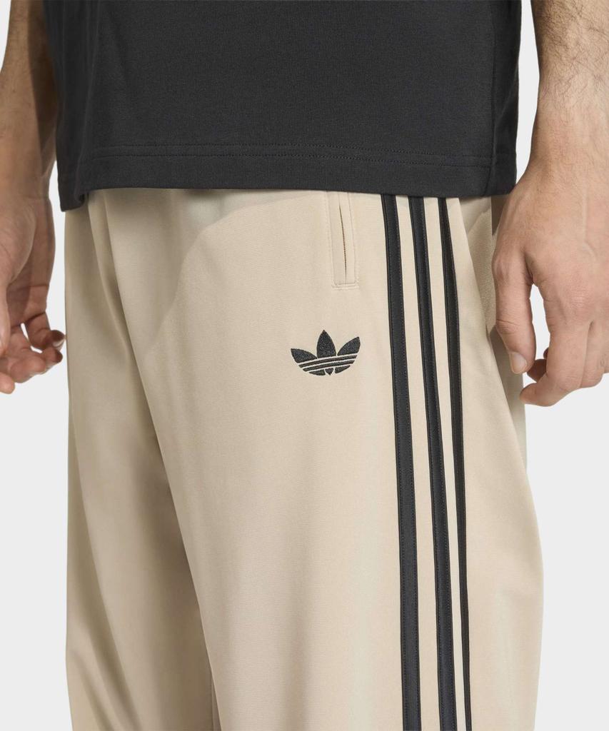 adidas Спортивные штаны Firebird - Каменно-хаки / Ke6679