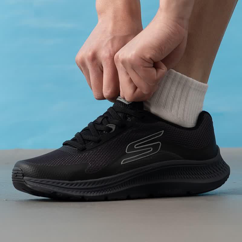 Skechers Мужские всесезонные спортивные кроссовки для активного образа жизни 220862-BKCC