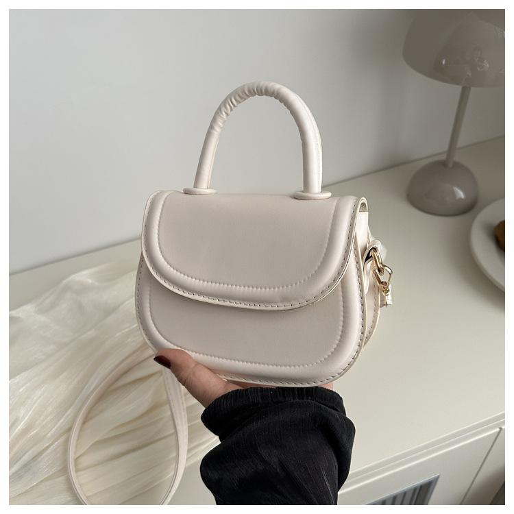 This Year, the Popular Small Bag Women's 2024 Spring and Summer New Trendy Solid Color Messenger Bag Foreign Fashion Handbag Saddle Bag