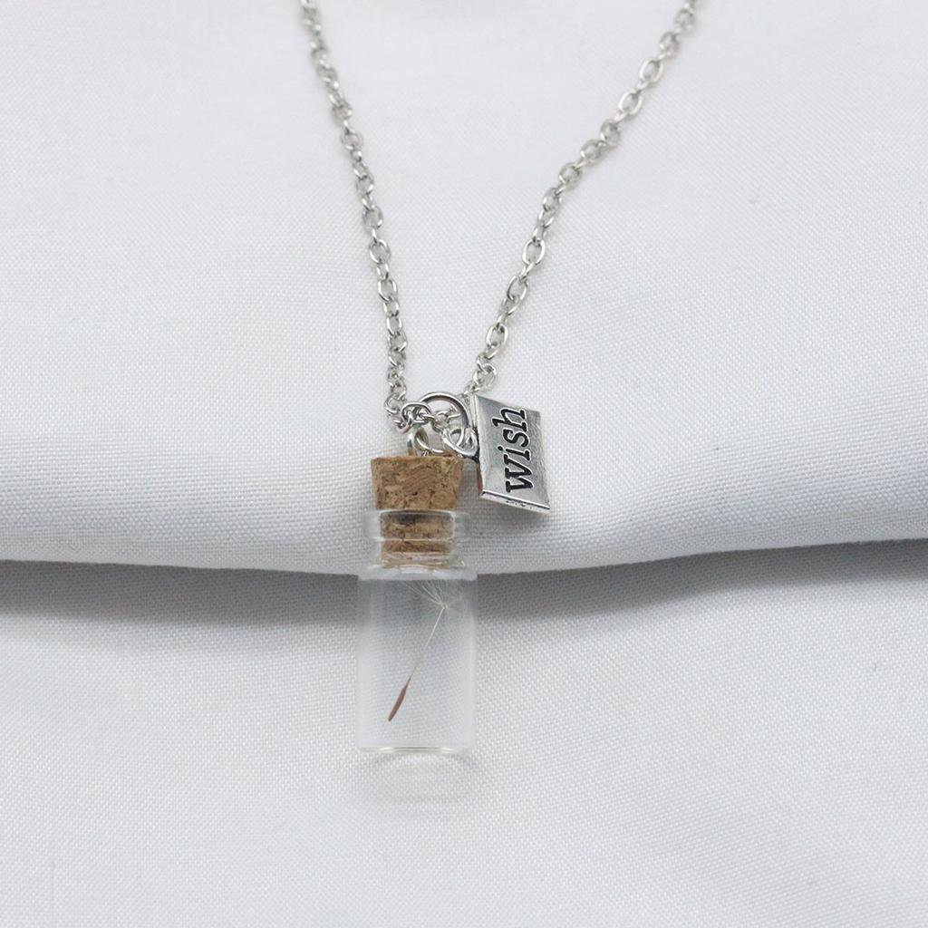 Enchanting Handcrafted Drift Bottle Necklace Unique Glass Dandelion Charm Fashionable Handmade Jewelry for Personalized Style