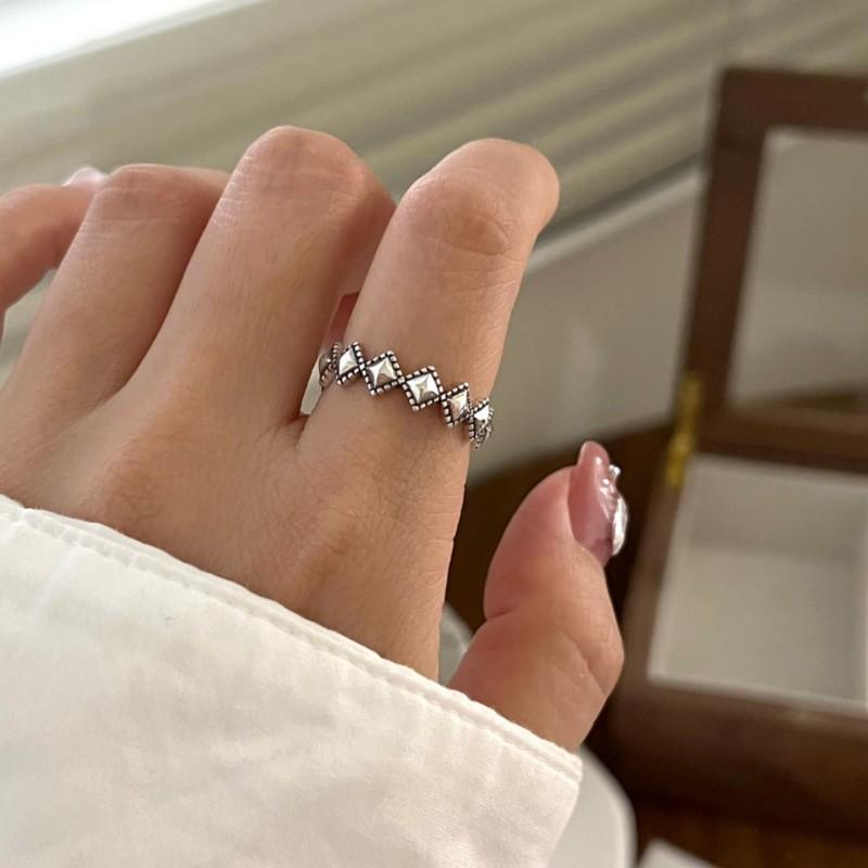 VENTFILLE Silver Color Geometry Punk Ring for Women Girl Birthday Gift Korean Irregular Open Black Agate Jewelry Dropshipping
