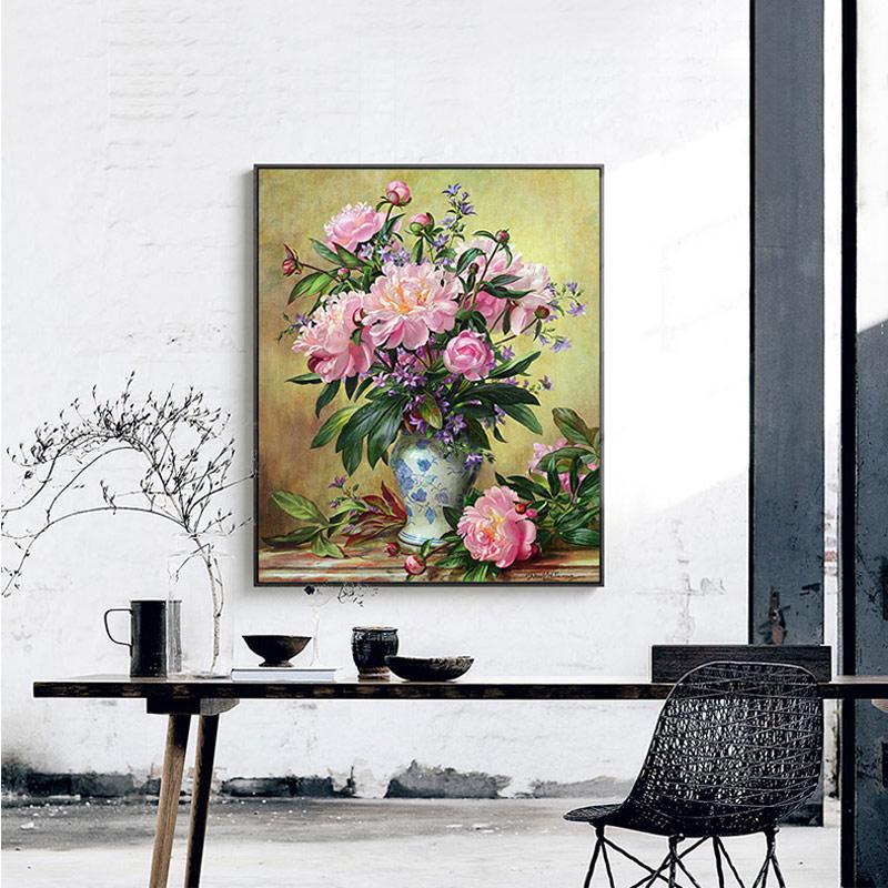 Вышивание крестиком "Цветы в вазе"