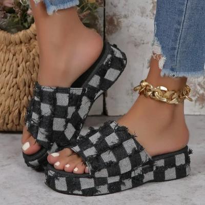 Женские тапочки, летние сандалии люксового бренда, модные дизайнерские тапочки на плоской подошве, женские дышащие пляжные шлепанцы