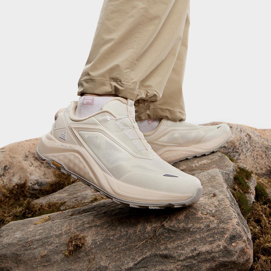 Fila Boa Wolf 2+ Minimalist Versatile Mountain Series Slip-On Durable Breathable Low-Top Outdoor Functional Shoes Women Shoes White A12W431204FSB