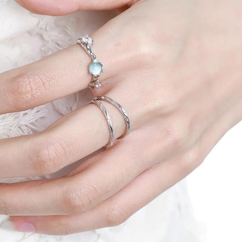 Изысканное синее кольцо с открытой шинкой и стразами для женщин, с регулируемым размером и в современном стиле