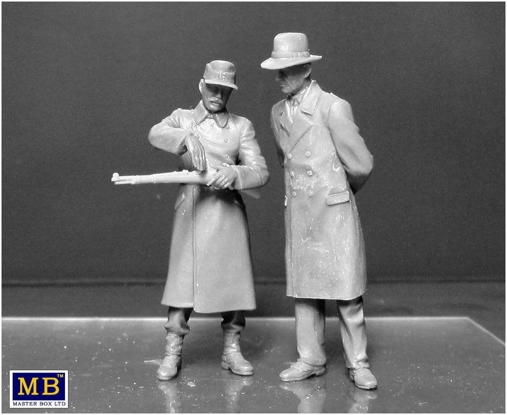 Master Box German Volkssturm 4 Figures 1 Woman Plastic Model MB35172 1/35 + 1944-45