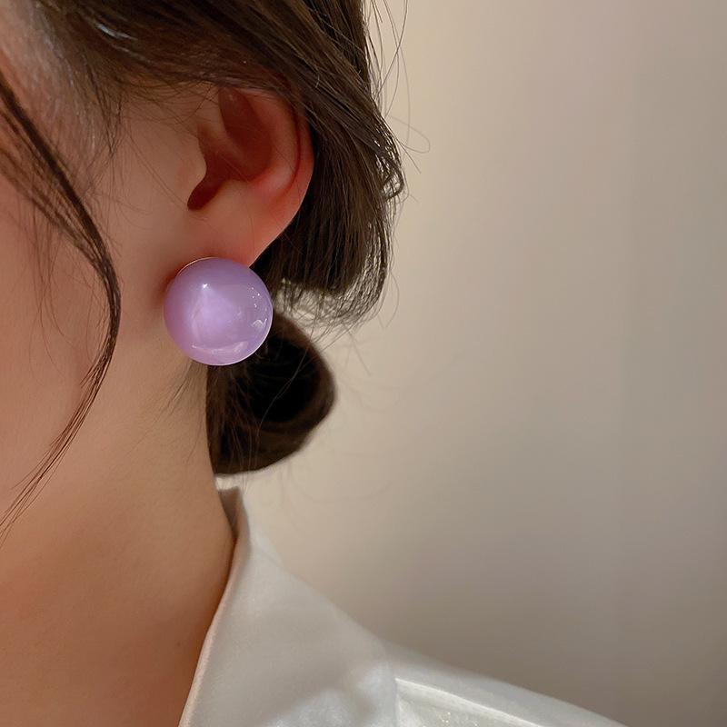 Фиолетовые серьги-пусеты в виде сердца с подтеками и цветком: Модный, Высококлассный и Свежий для Лета.