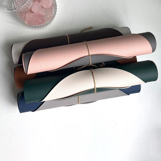 Table Mat Faux Non-slip Wipeable Leather Oval Shape Insulation Pad for Dining Room