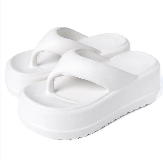 Модные летние тапочки для женщин, резиновые шлепанцы, платформа, пляжные сандалии, низкая мода, гавайские сабо с массажем, 2024