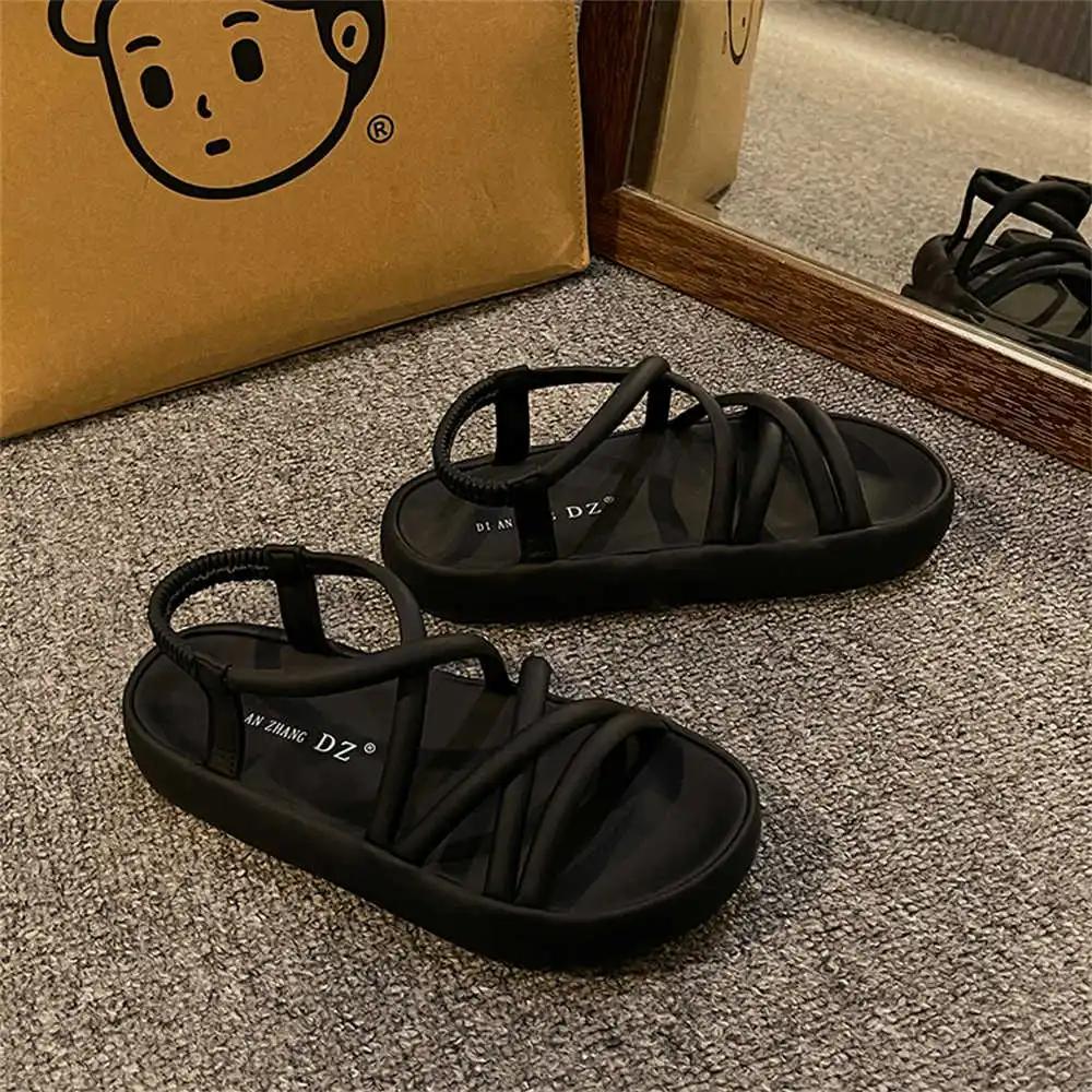 Fish Toes Осенние черные шлепанцы Мужские почтовые ботинки Обувь Роскошные сандалии Мужские кроссовки Спортивная обувь для развлечений Sapatilla