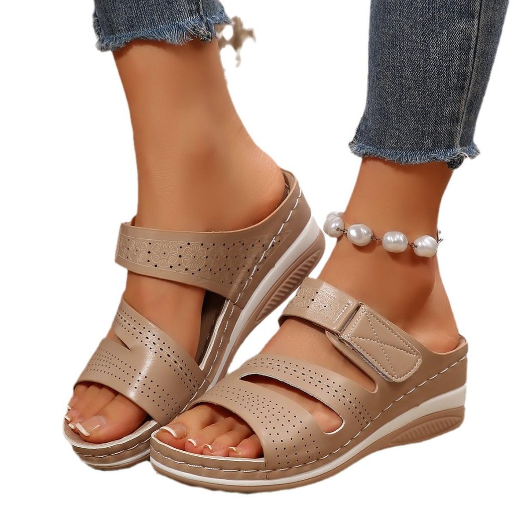 2025 новые женские шлепанцы на танкетке для внешней торговли, большие размеры, с перемычкой и повседневные шлепанцы на танкетке с открытым носком