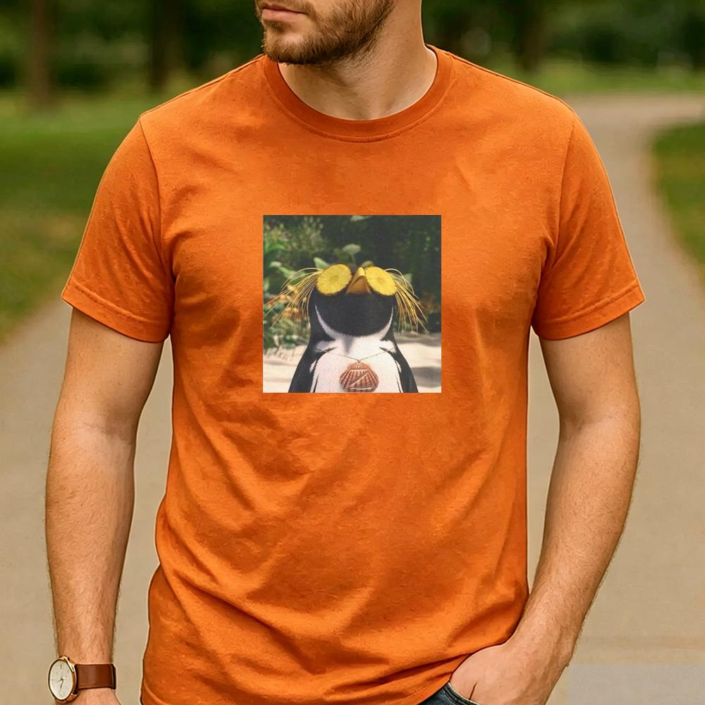 Cody Maverick Surfs Up Fan Gift T Shirt Cartoon Penguin Surf Graphic Unisex Cotton Crew Neck Beach Daily Tops
