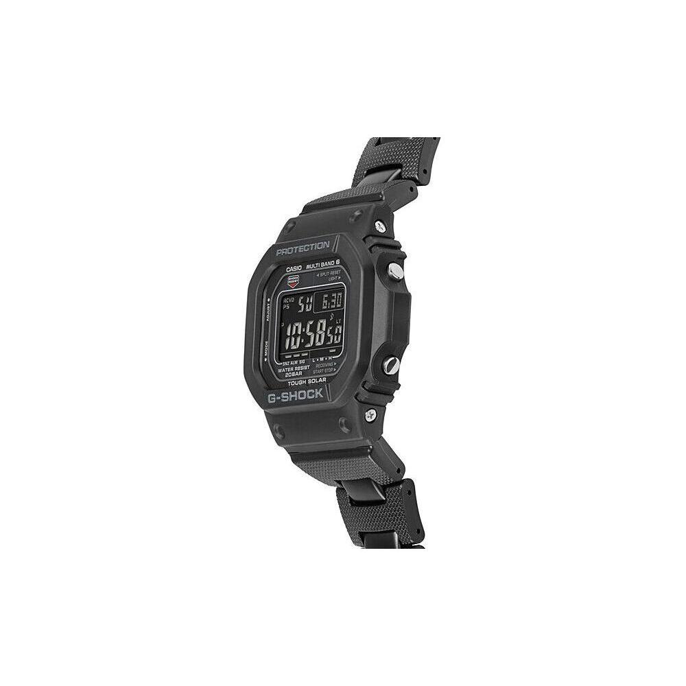 Casio Мужские цифровые часы серии Black GW-M5610UBC-1JF