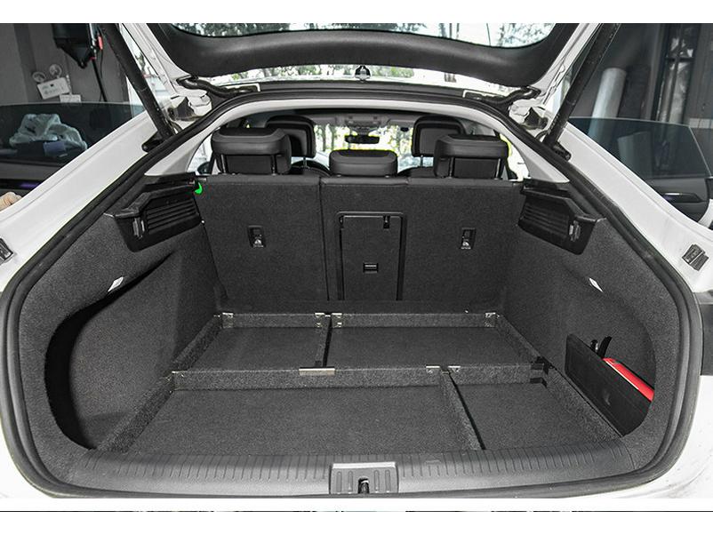Магическая коробка багажника Volkswagen CC: Решение для хранения в автомобиле и раскладная кровать для кемпинга