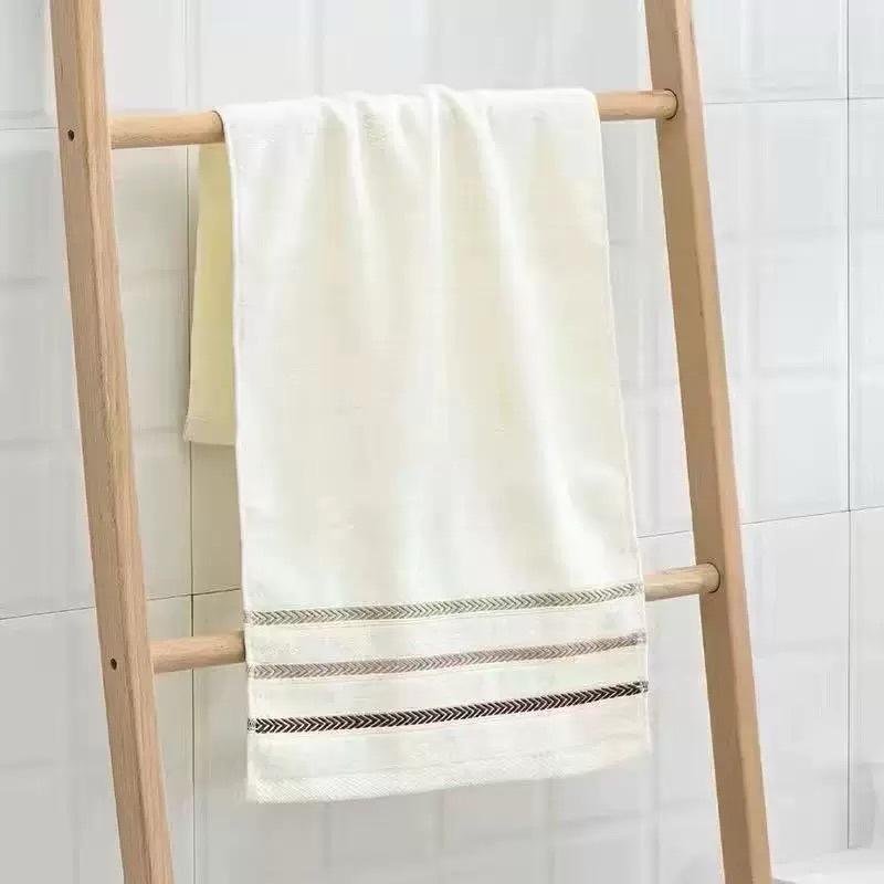 Thick Absorbent Cotton Face Towel - Soft, Durable, and Shed-Resistant