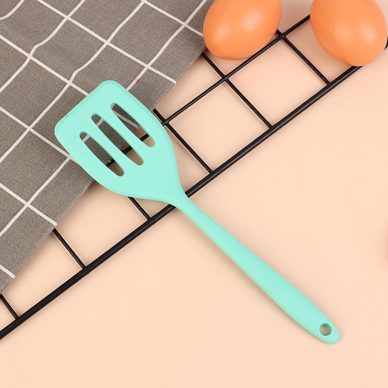 1Pc Small Integrated Silicone Frying Shovel Cooking Steak Frying Shovel Kitchen Frying Egg Fried Fish Shovel Cooking Tool