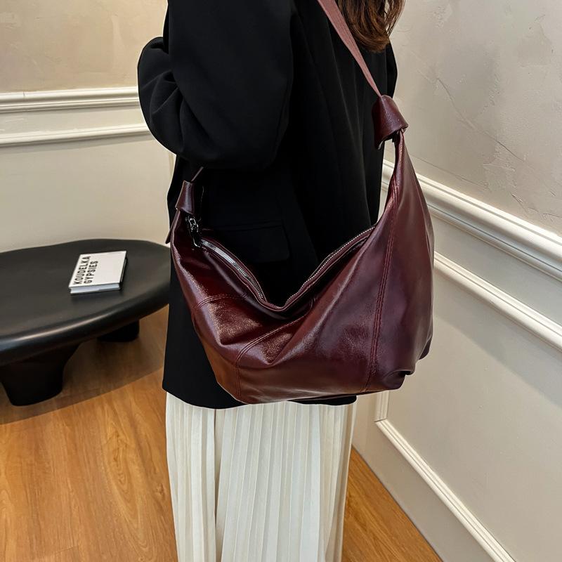 Retro Croissant Bag, Premium Texture Women'S Dumpling Bag, Large Capacity, Shoulder Crossbody Armpit Bag.