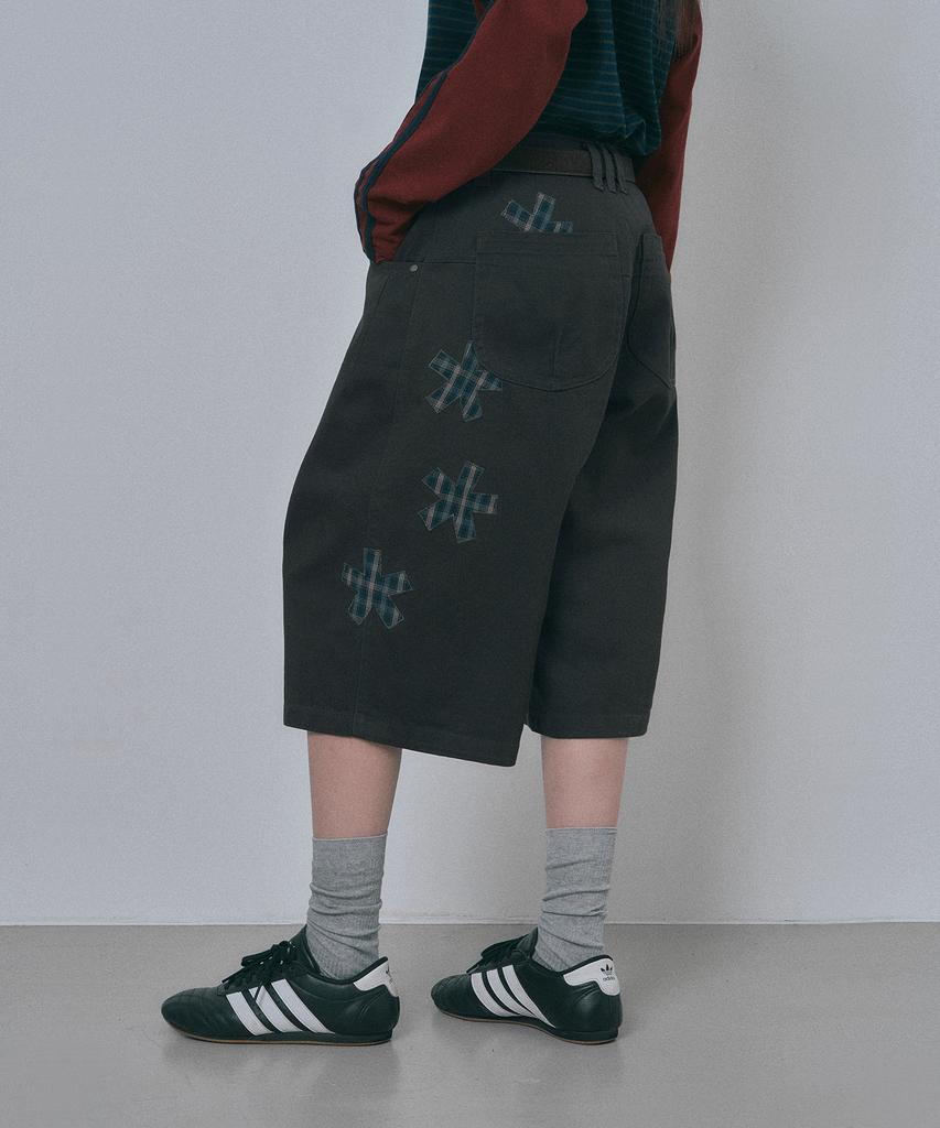 MOO Check Applique Cotton Bermuda Pants - Deep Khaki