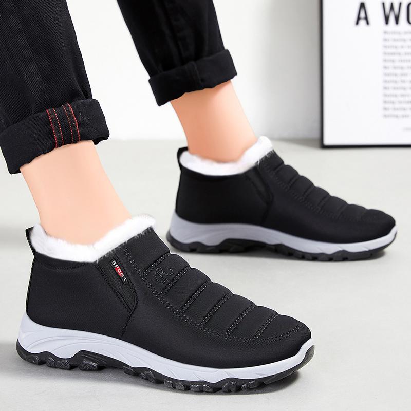 Winter Non-Slip Thicked Plush Snow Boots Men Waterproof Non-Slip Warm Cotton-Padded Shoes Male Solid Color Keep Warm Ankle Boots