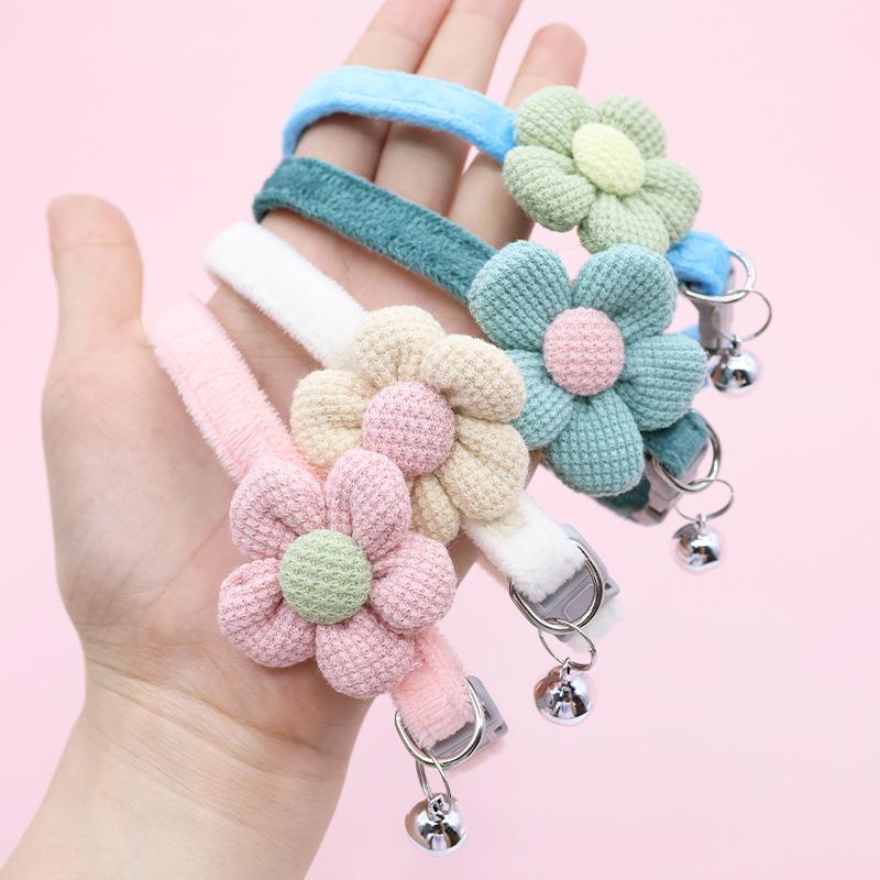 Ошейники для питомцев, Милые мультяшные ошейники с колокольчиком в виде цветка, Ожерелья для кошек, Товары для маленьких собак