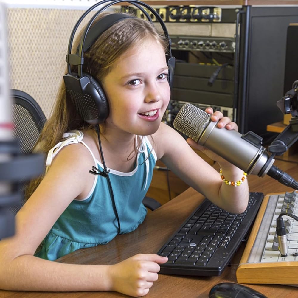 SensaBliss Microphone Clip Mini Microphone Clip Holder 3 Pieces Microphone Holder Holder Lapel Tie Clip for Lapel Microphones Holds Firmly and Does