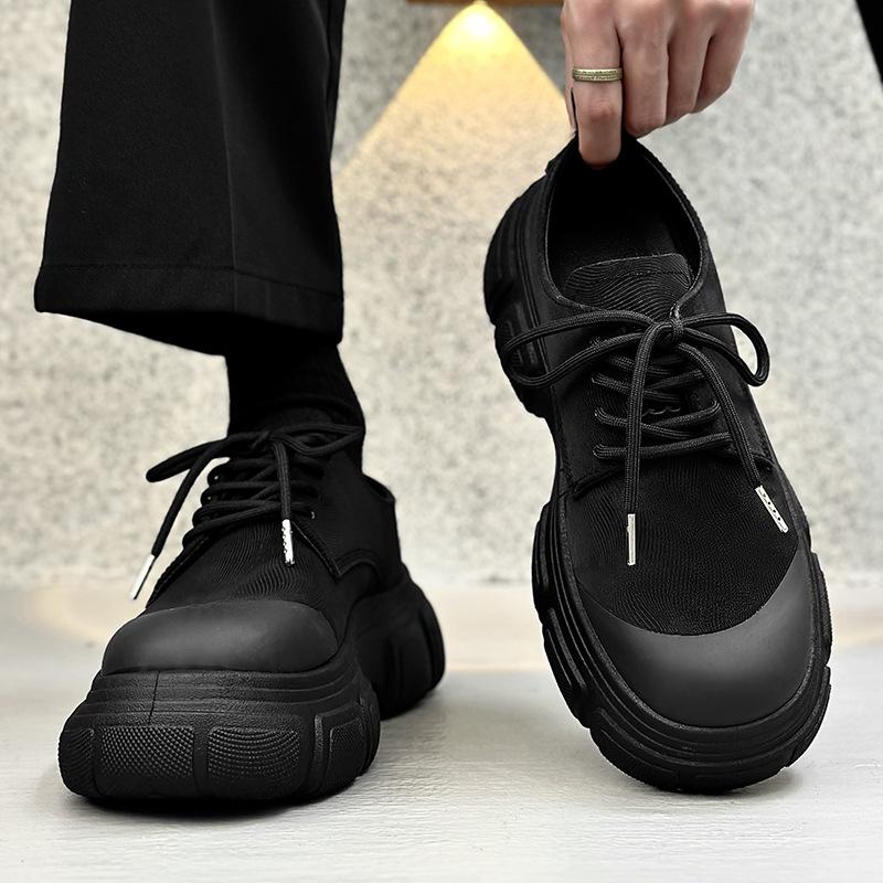 2024 осень новая мужская обувь японская и корейская повседневная обувь мужские маленькие черные туфли платформа одинарная обувь обувь для путешествий