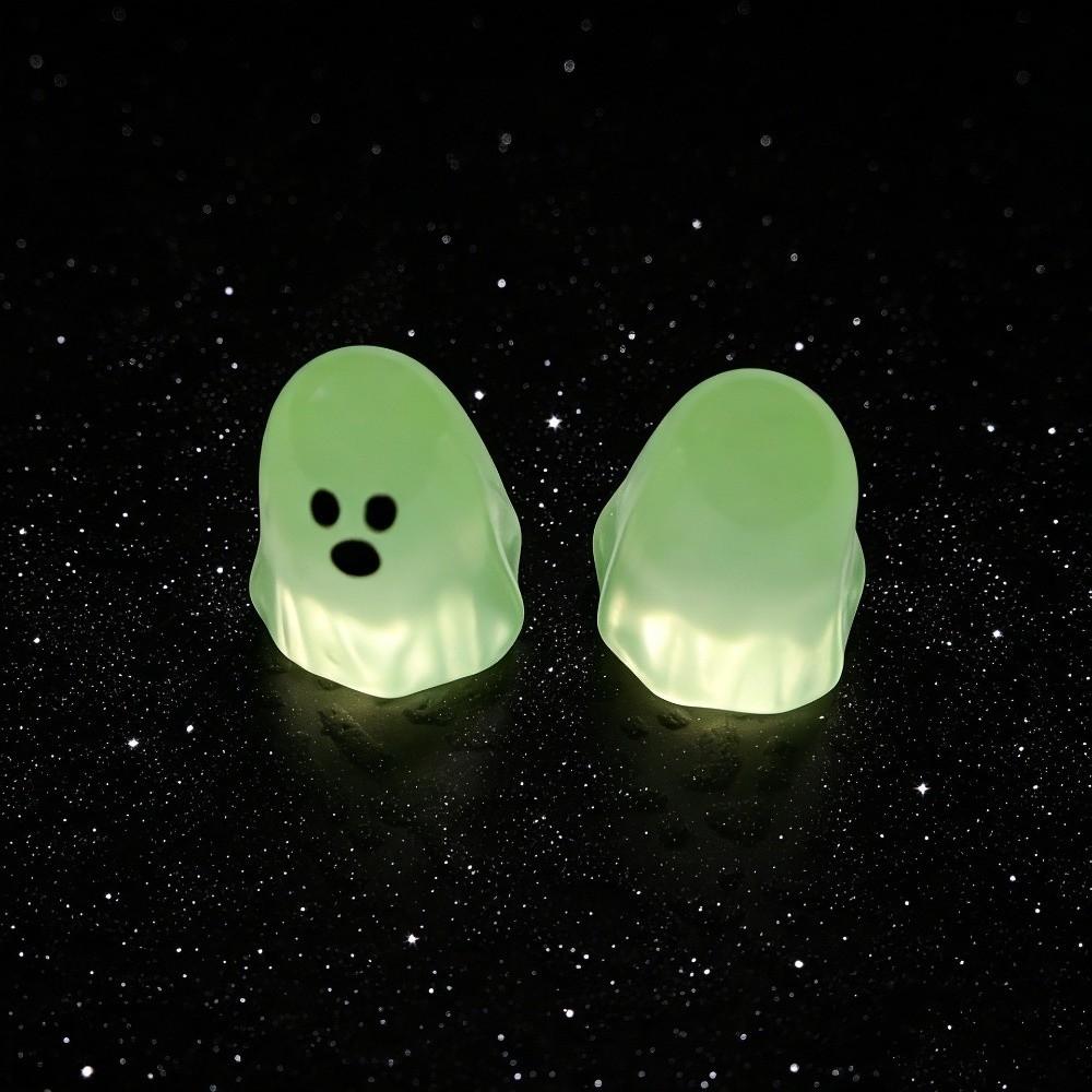 12 PCS/SET Resin Glow in The Dark Ghosts Creative Ghost Ornaments  Party Decoration