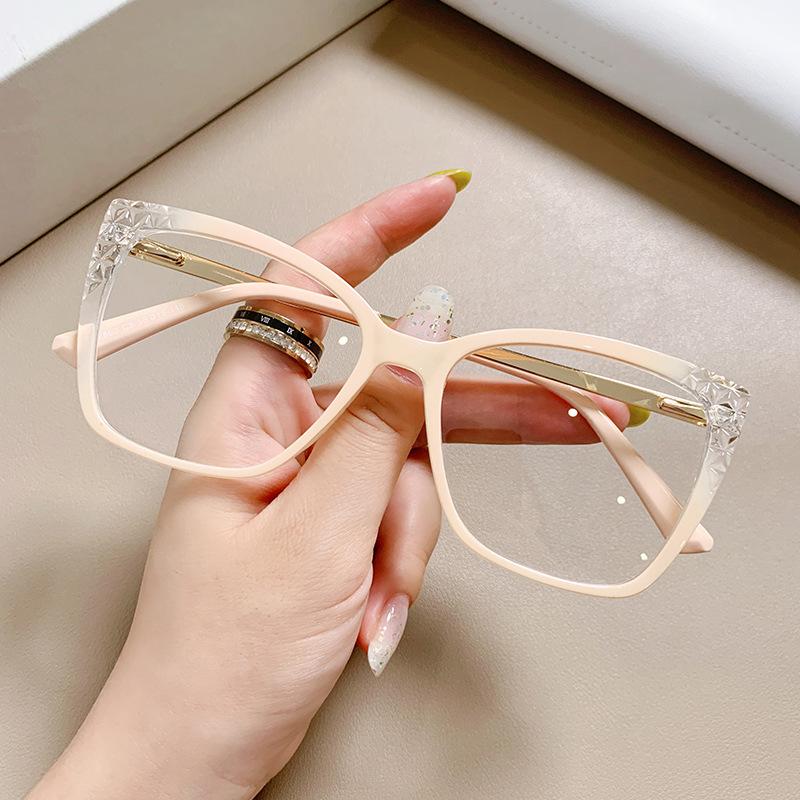 Vintage Fashion Hyperopia Reading Glasses Female Luxury Brand Oversized Square Eyeglasses Women Prescription Magnifying Glasses