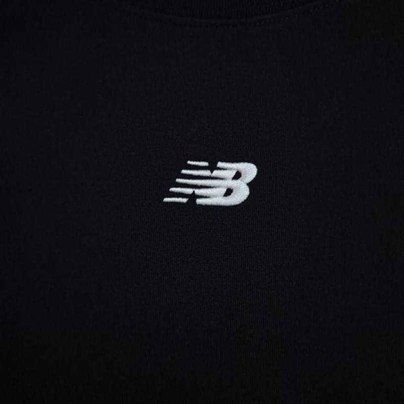 New Balance Футболка Overfit с логотипом Essential Center NB
