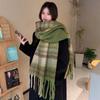 Girls' Winter New High End Versatile Tassel Skin Friendly Student Warm Thick Retro Fashion Scarf