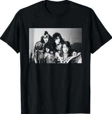 Футболка с фото басиста Shock Rock Band в туре 1980 г.