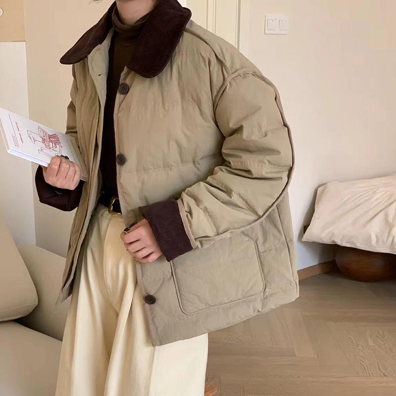 Вельветовый пуховик для женщин 2024 года, зимняя новая милая мода, контрастный цвет, теплая куртка небольшого размера