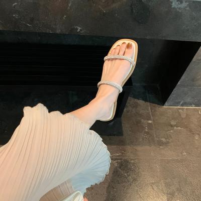 Женская обувь – Сандалии