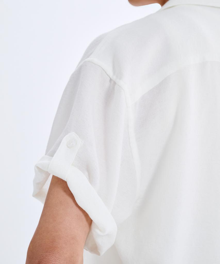 TAKEASY Linen-Like Roll-Up Half Shirt (White)