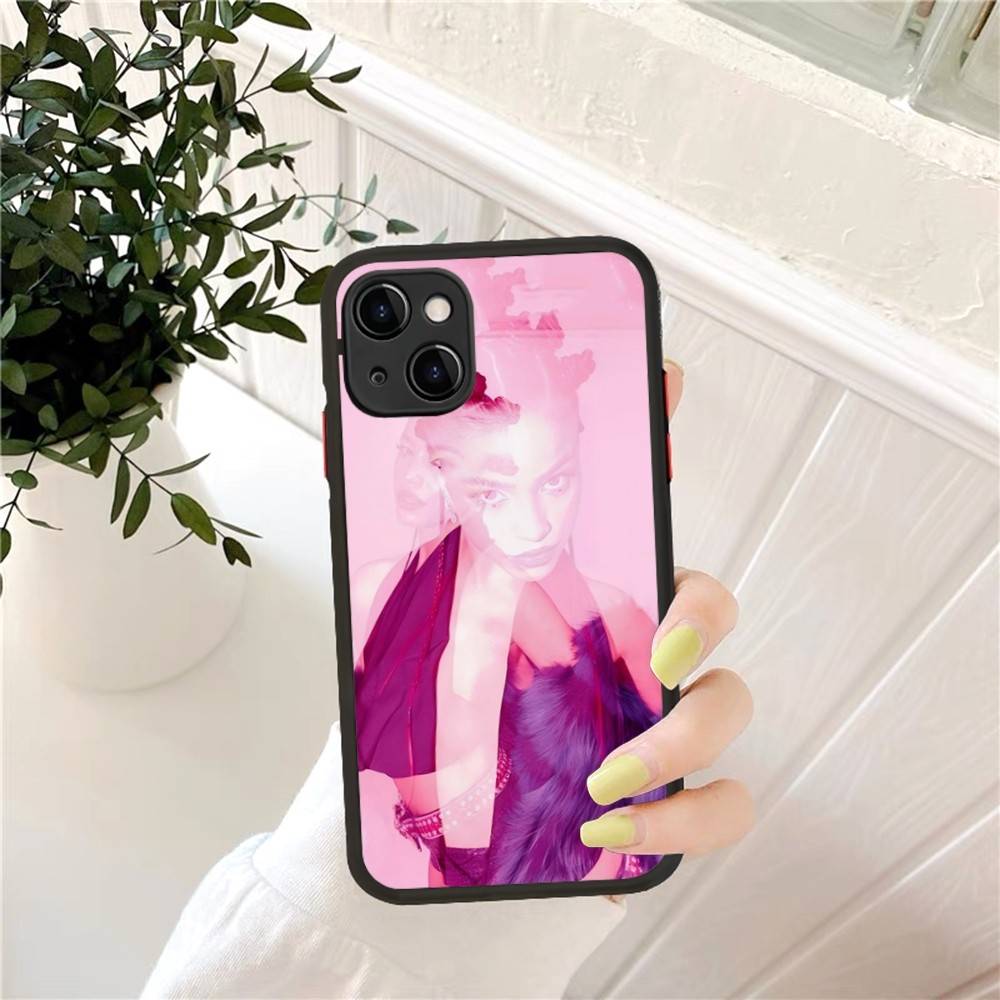 Emilia Mernes Mp3 Phone Case for iPhone 14 11 12 13 Mini Pro Max 8 7 Plus X XR XS MAX Translucent Matte Cover