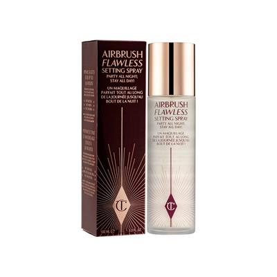 Фиксирующий спрей для макияжа Airbrush Flawless от Charlotte Tilbury